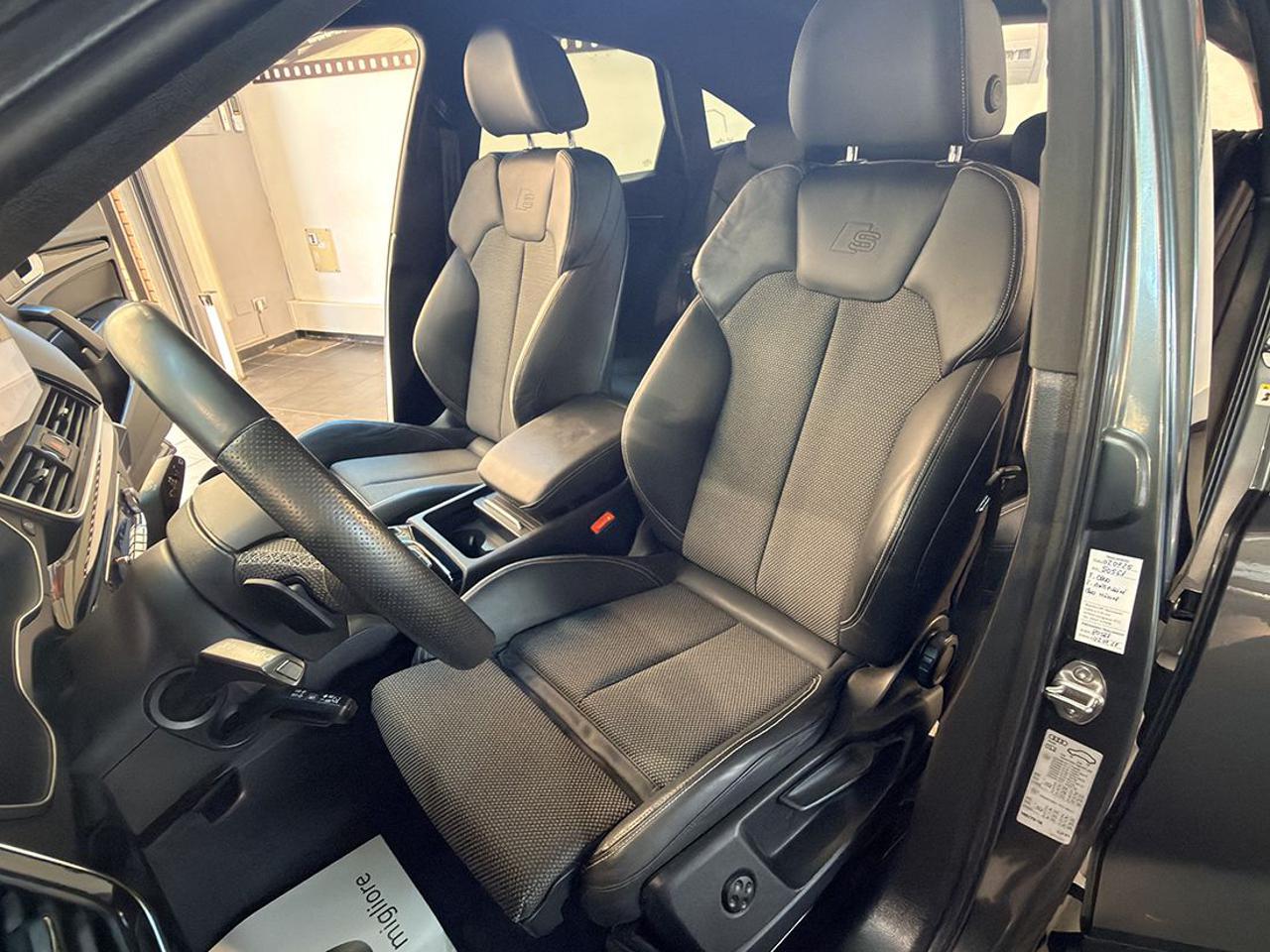 AUDI Q5 40 TDI Sportback Quattro S-Tronic S-Line Plus - 18