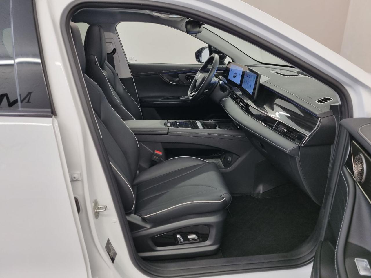 OMODA 5 Omoda 5 1.5 TGDi Super Hybrid System 224 CV Premiu - 9