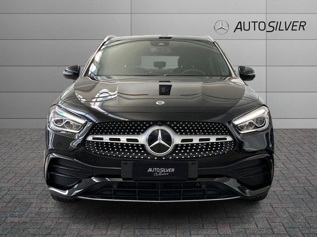 MERCEDES-BENZ GLA 220 d Automatic Premium - 3
