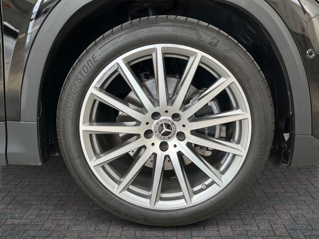 MERCEDES-BENZ GLA 220 d Automatic Premium - 7