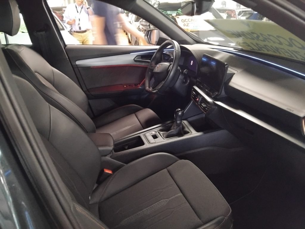 CUPRA Formentor 1.5 TSI 19 VIDEO C/GRIMALDI SPECIAL DAY - 10
