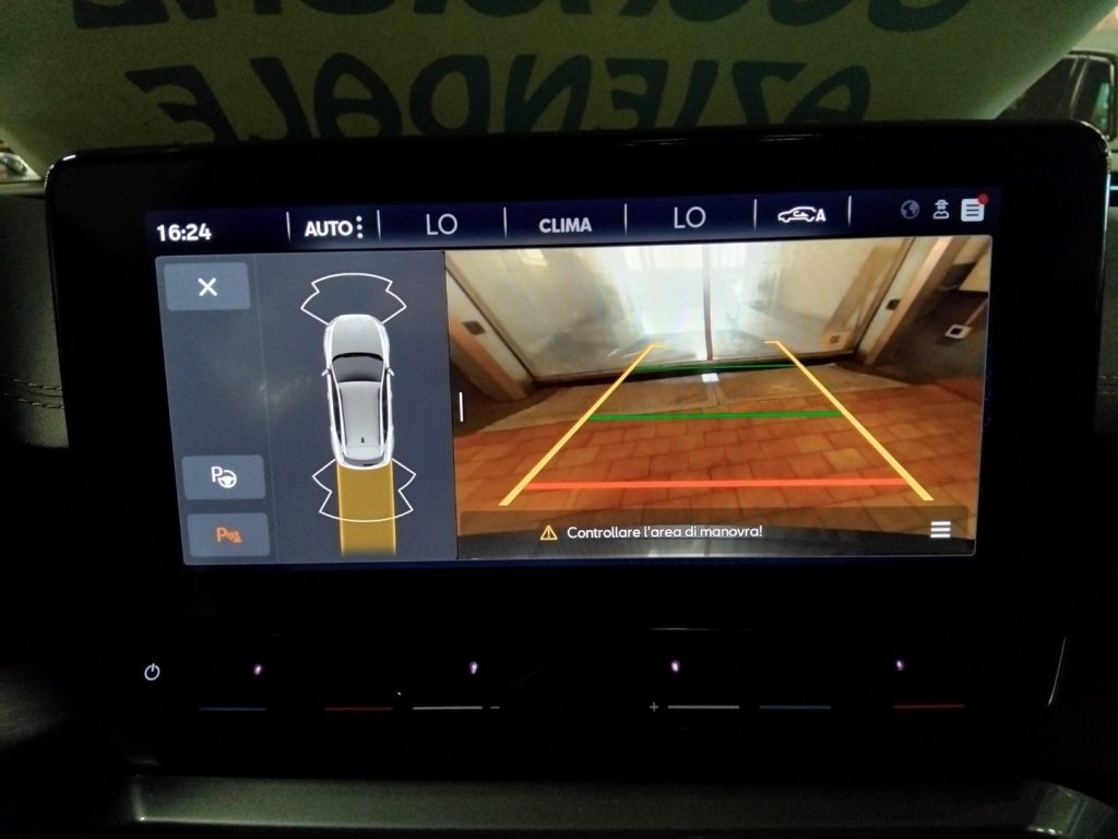 CUPRA Formentor 1.5 TSI 19 VIDEO C/GRIMALDI SPECIAL DAY - 16