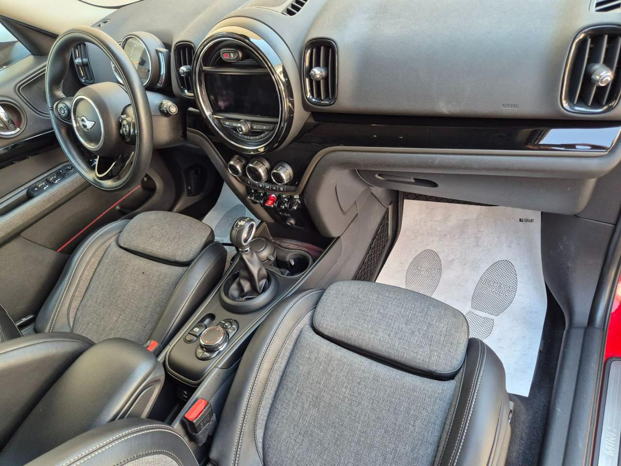 MINI Countryman 2.0 Cooper D Hype Countryman - 15