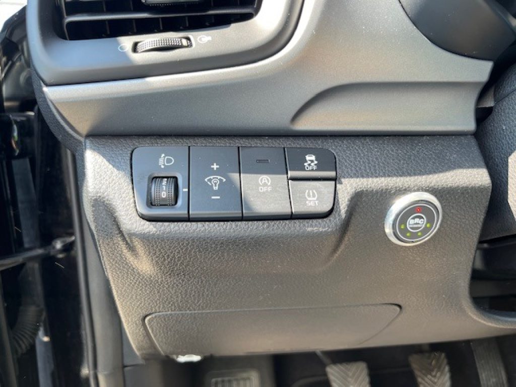 KIA Stonic 1.2 DPI ECO GPL Urban - 10