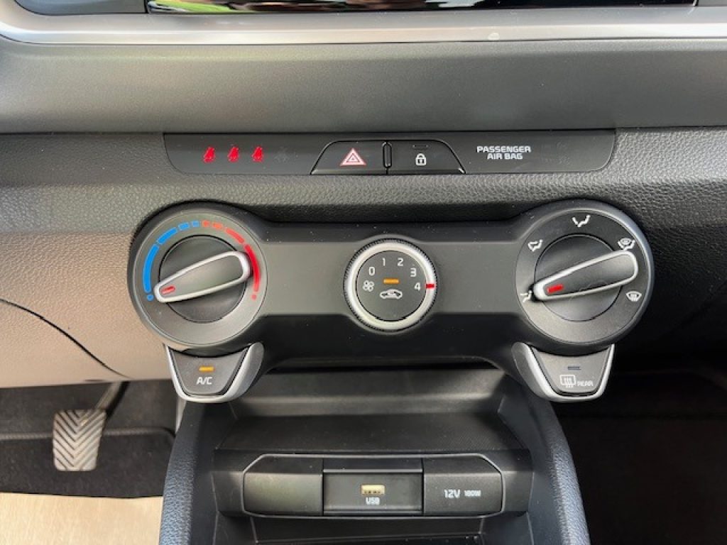 KIA Stonic 1.2 DPI ECO GPL Urban - 14
