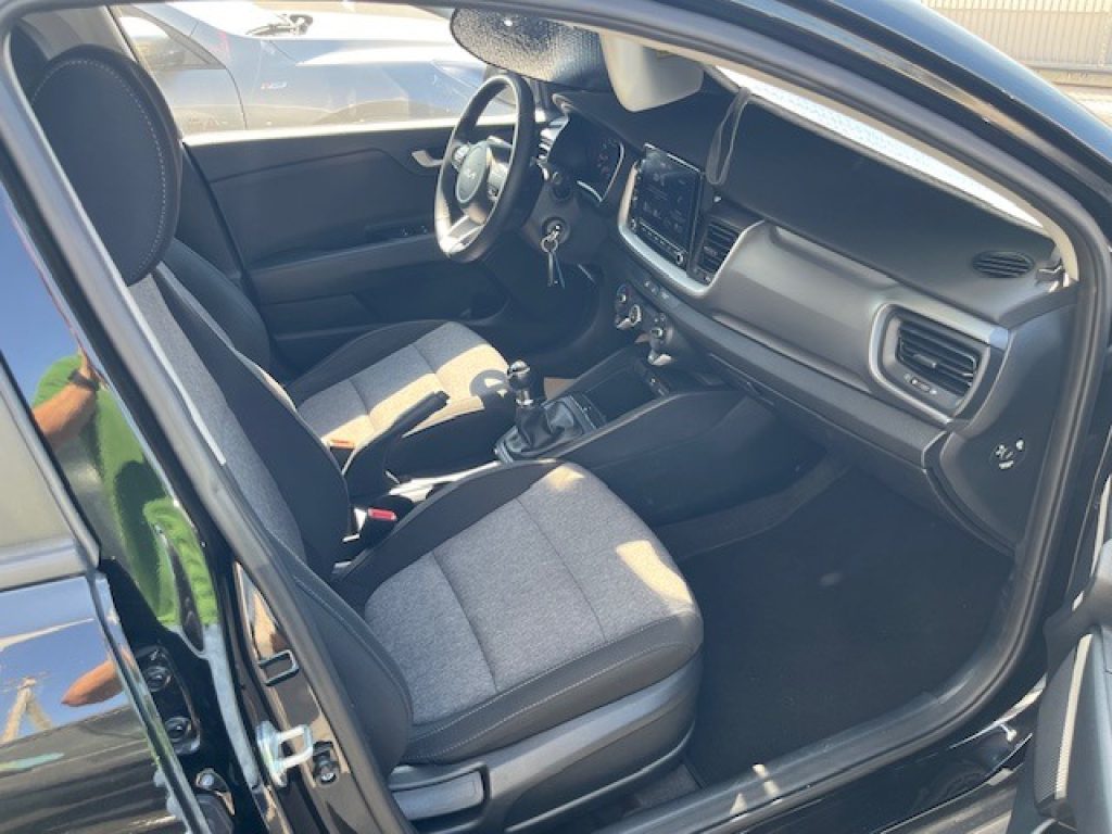 KIA Stonic 1.2 DPI ECO GPL Urban - 27