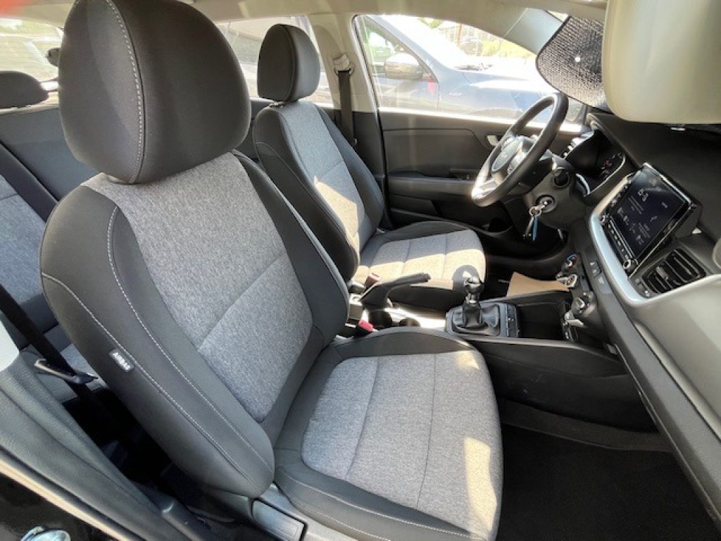 KIA Stonic 1.2 DPI ECO GPL Urban - 28