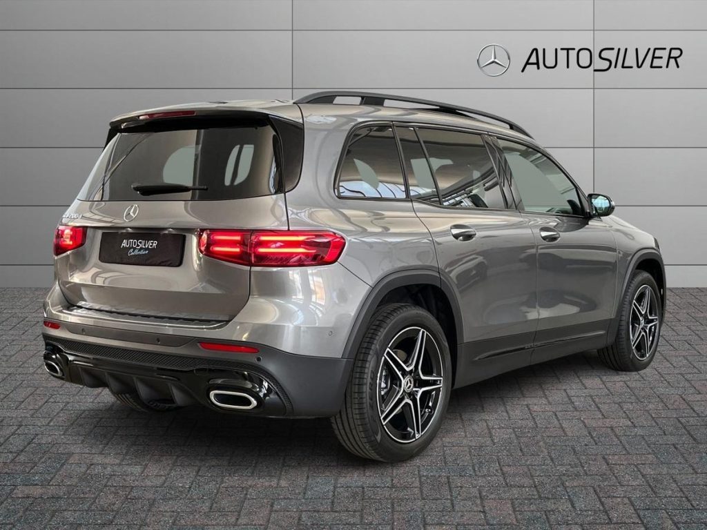 MERCEDES-BENZ GLB 200 d Automatic AMG Line Premium - 2