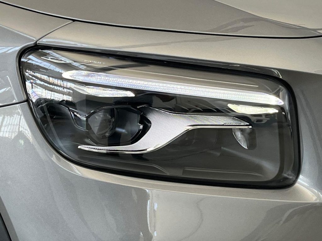 MERCEDES-BENZ GLB 200 d Automatic AMG Line Premium - 16