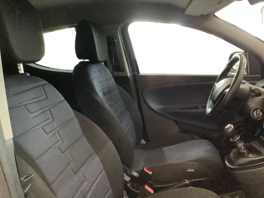 LANCIA Ypsilon 1.2 69 CV 5 porte GPL Ecochic - 10