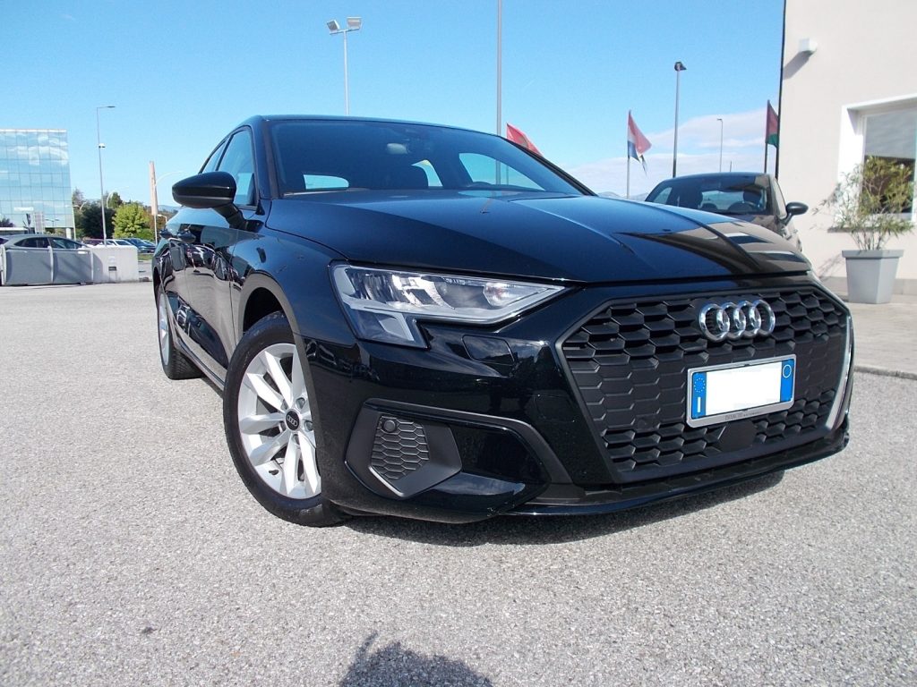 AUDI A3 SPB 35 TDI S.tronic Business Advanced - 3