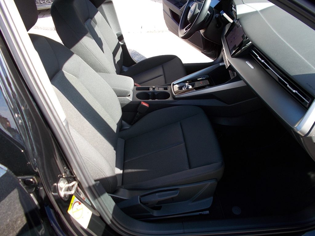 AUDI A3 SPB 35 TDI S.tronic Business Advanced - 12