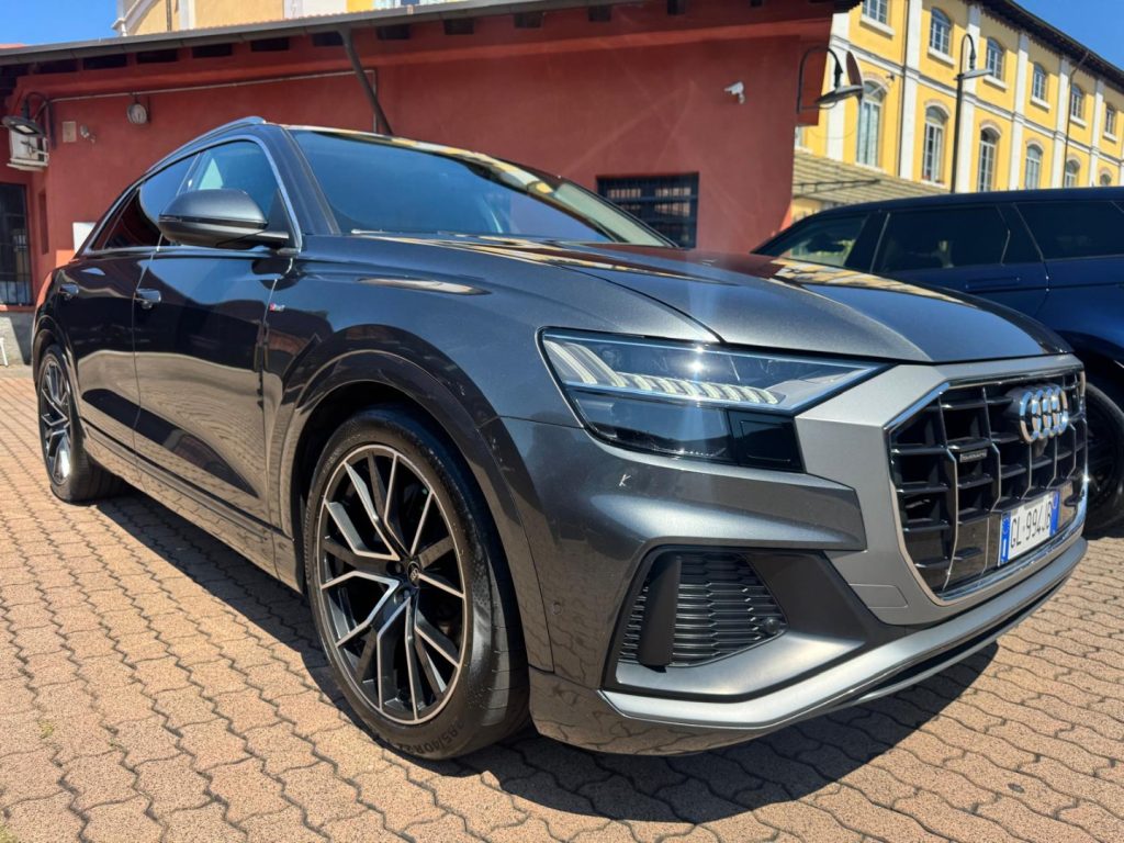 AUDI Q8 50 TDI 286 CV quattro tiptronic SPORT S-LINE - 2