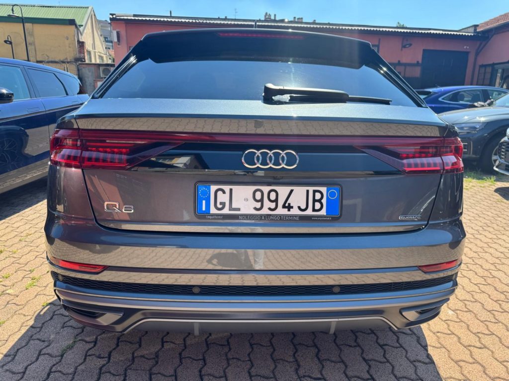 AUDI Q8 50 TDI 286 CV quattro tiptronic SPORT S-LINE - 4