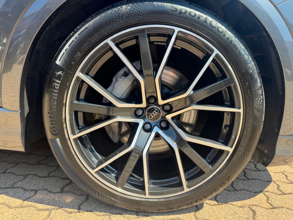 AUDI Q8 50 TDI 286 CV quattro tiptronic SPORT S-LINE - 14