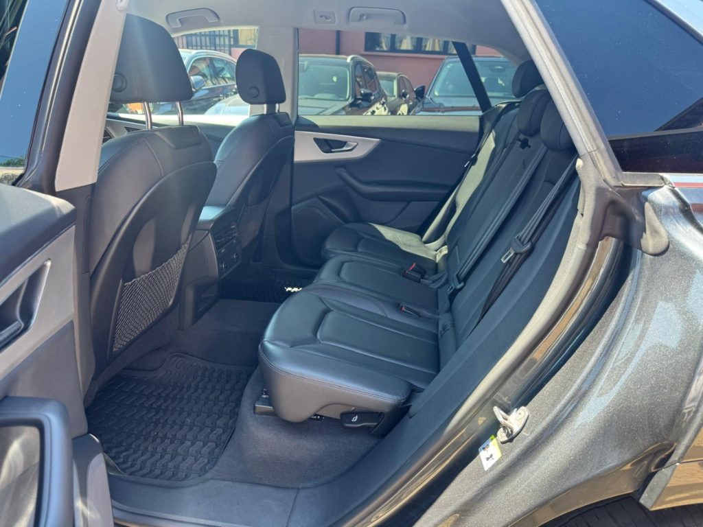 AUDI Q8 50 TDI 286 CV quattro tiptronic SPORT S-LINE - 18