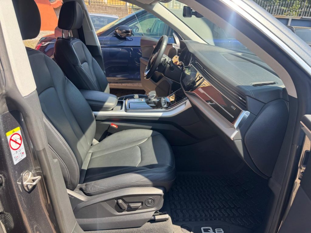 AUDI Q8 50 TDI 286 CV quattro tiptronic SPORT S-LINE - 20