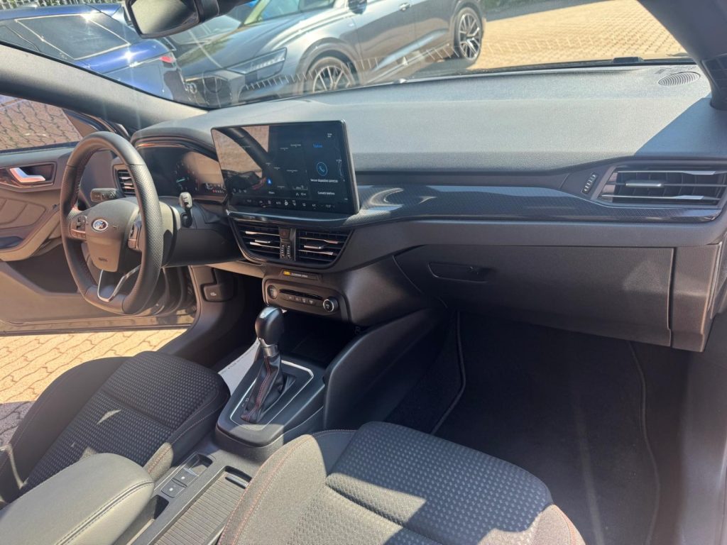 FORD Focus 1.0 EcoBoost Hybrid 155 CV Powershift SW ST-Line X - 14