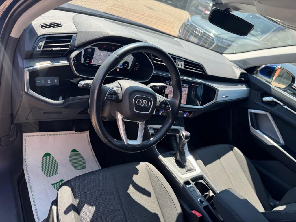 AUDI Q3 SPB 35 TDI S tronic Business Plus - 13