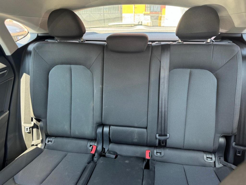 AUDI Q3 SPB 35 TDI S tronic Business Plus - 18