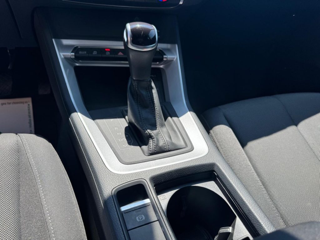 AUDI Q3 SPB 35 TDI S tronic Business Plus - 20