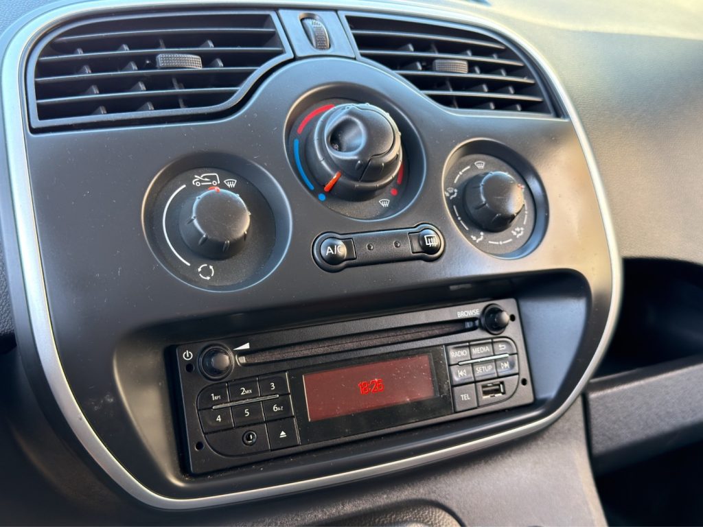 RENAULT Kangoo EXPRESS 1.5 DCI 115CV - 13