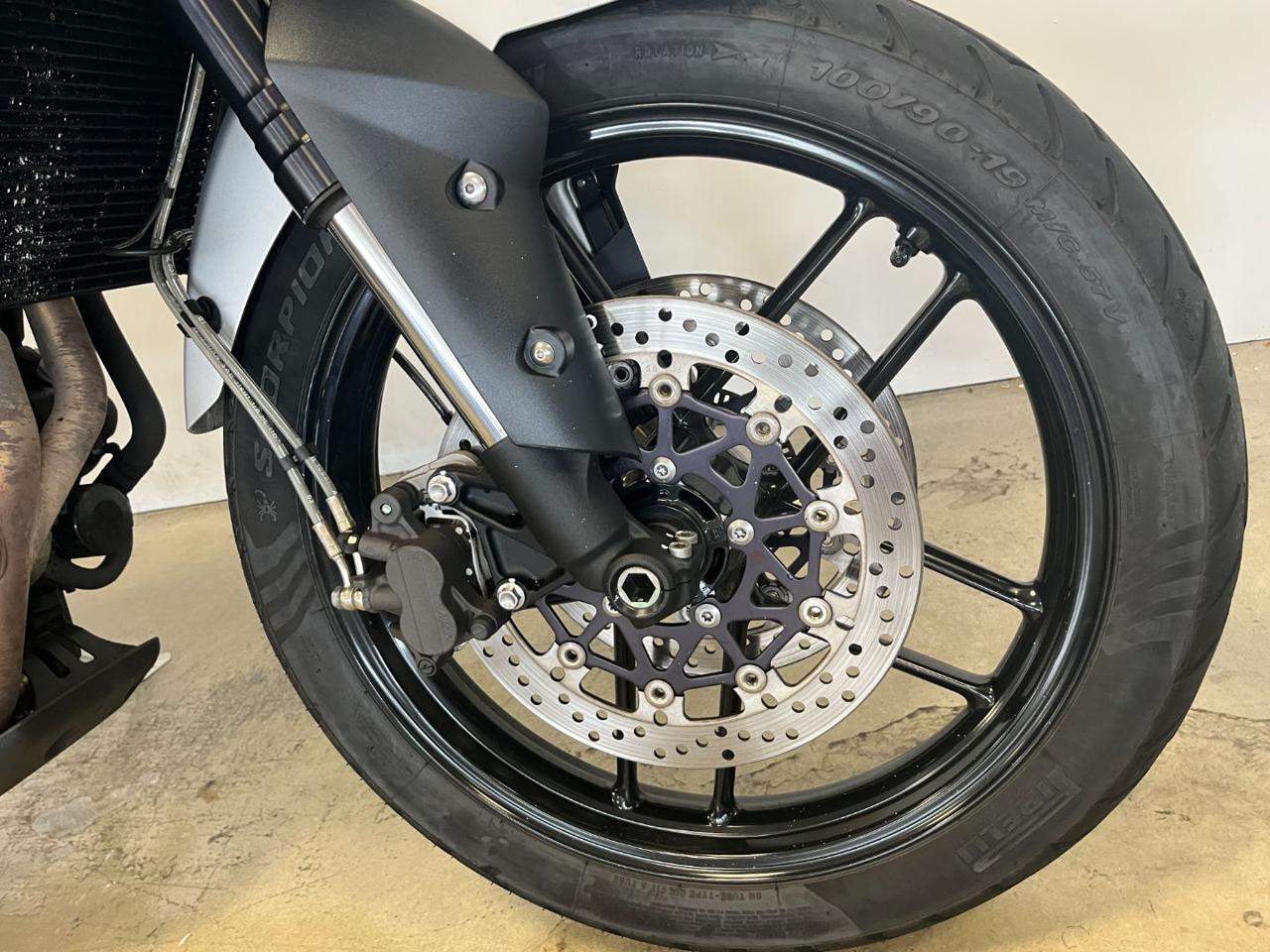 TRIUMPH Tiger 800 XRx XRX 800 - 4