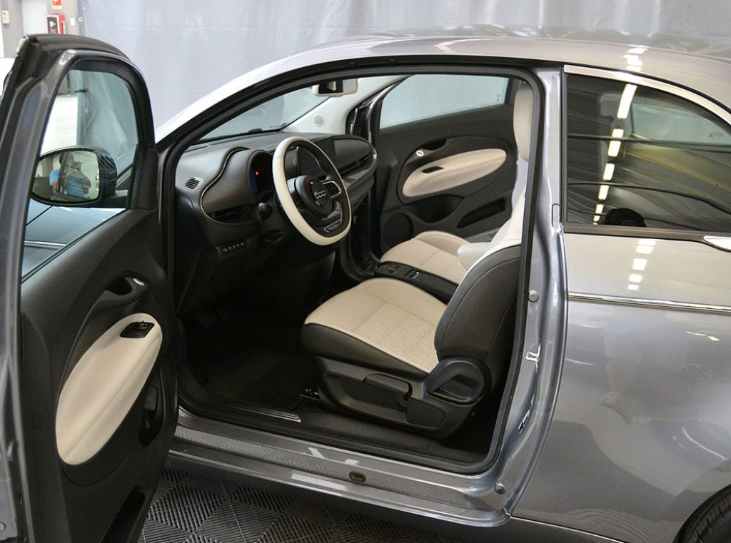 FIAT 500e 42 kWh La Prima by Bocelli  KM 9.000  ** - 2