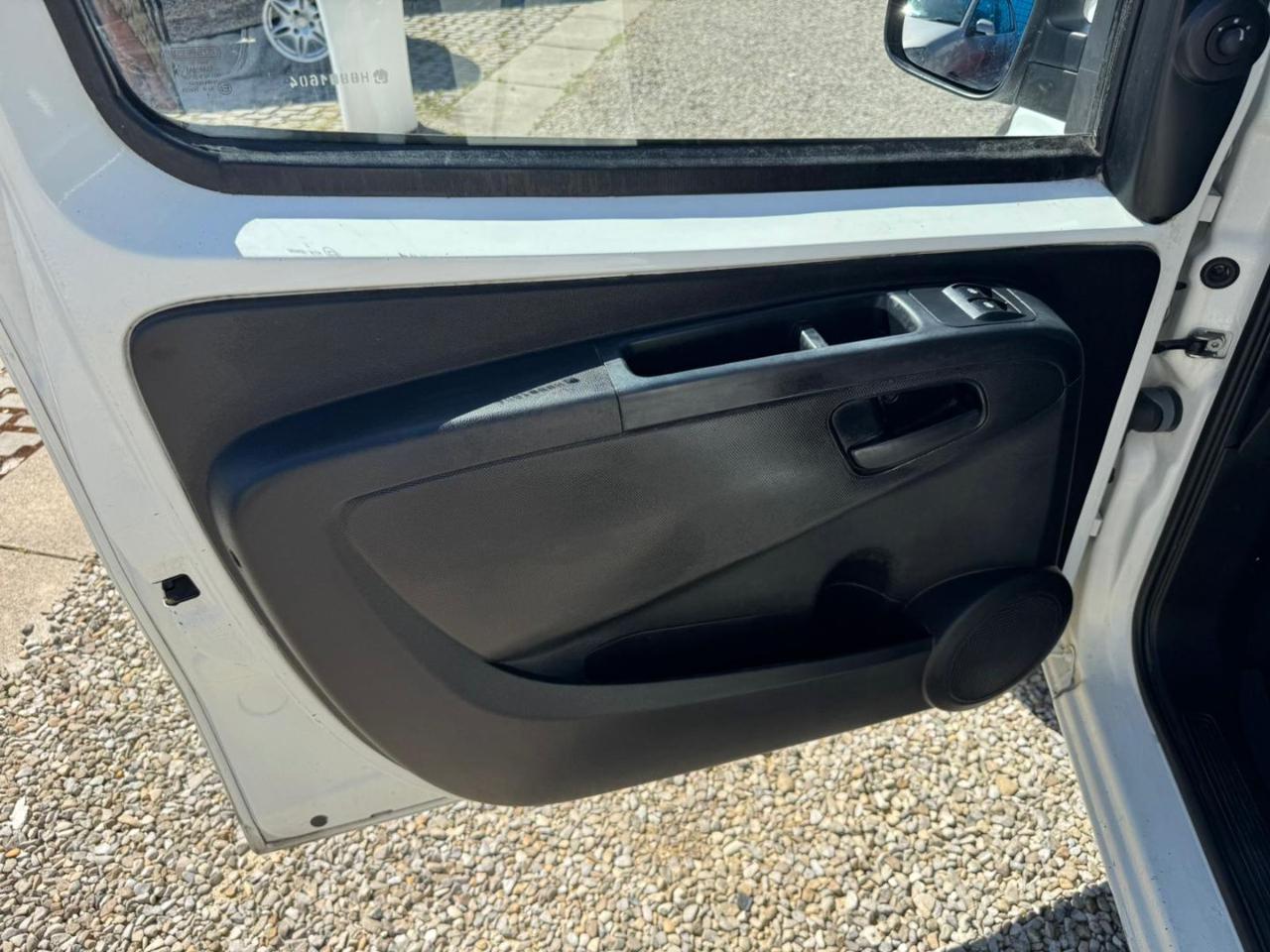 PEUGEOT Bipper 1.3 HDi 75CV Basis - 8