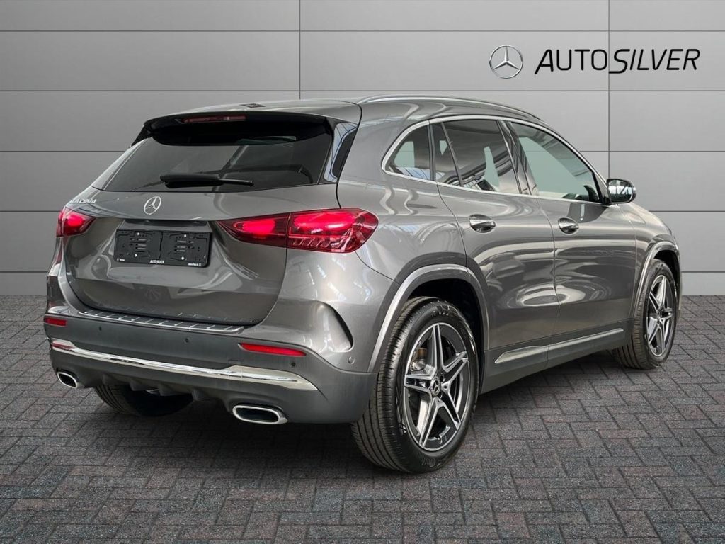 MERCEDES-BENZ GLA 200 d Automatic AMG Line Advanced Plus - 2
