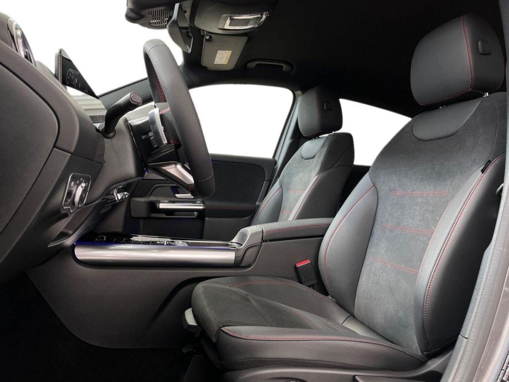 MERCEDES-BENZ GLA 200 d Automatic AMG Line Advanced Plus - 10