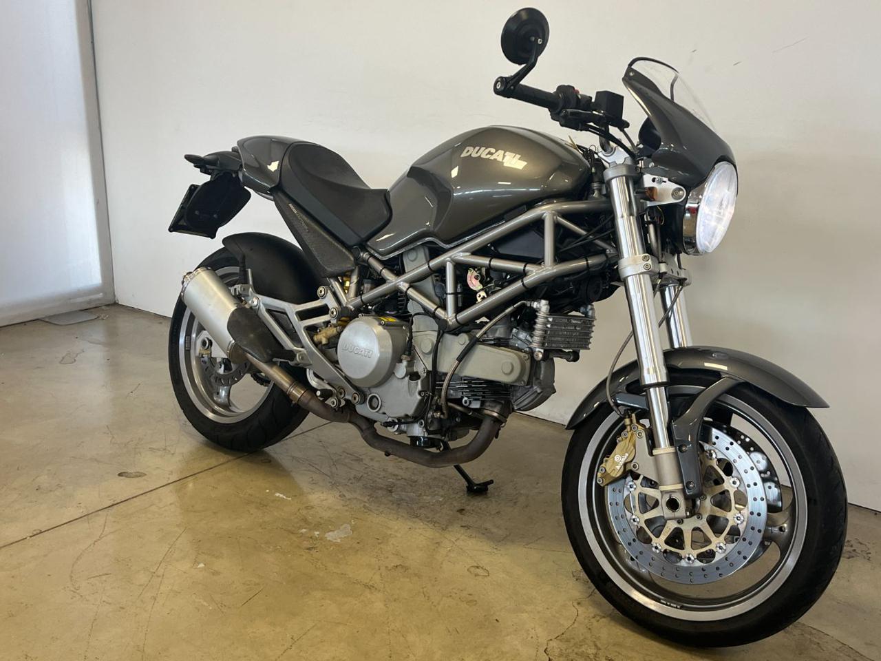 DUCATI Monster 620 S S - 2
