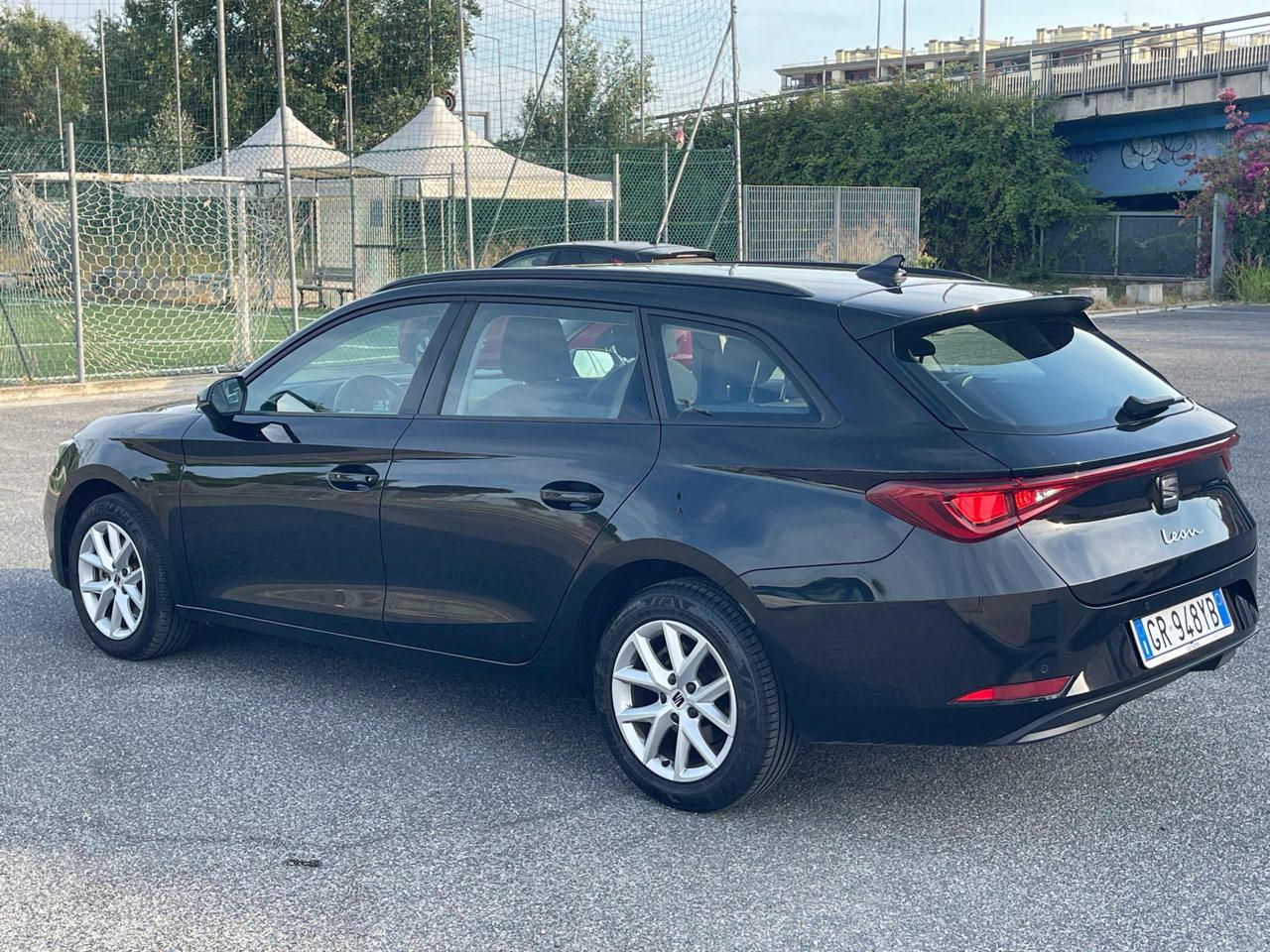 SEAT Leon Sportstourer 2.0 TDI 150 CV DSG Style Euro6D - 8
