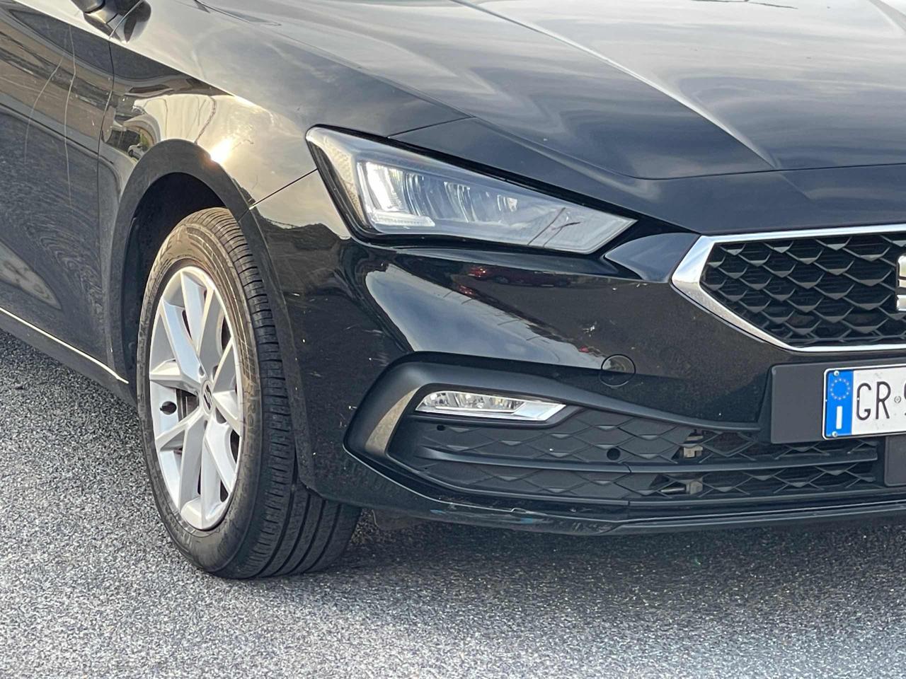 SEAT Leon Sportstourer 2.0 TDI 150 CV DSG Style Euro6D - 3