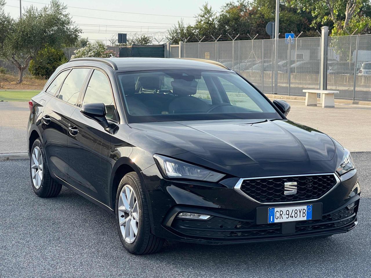 SEAT Leon Sportstourer 2.0 TDI 150 CV DSG Style Euro6D - 10