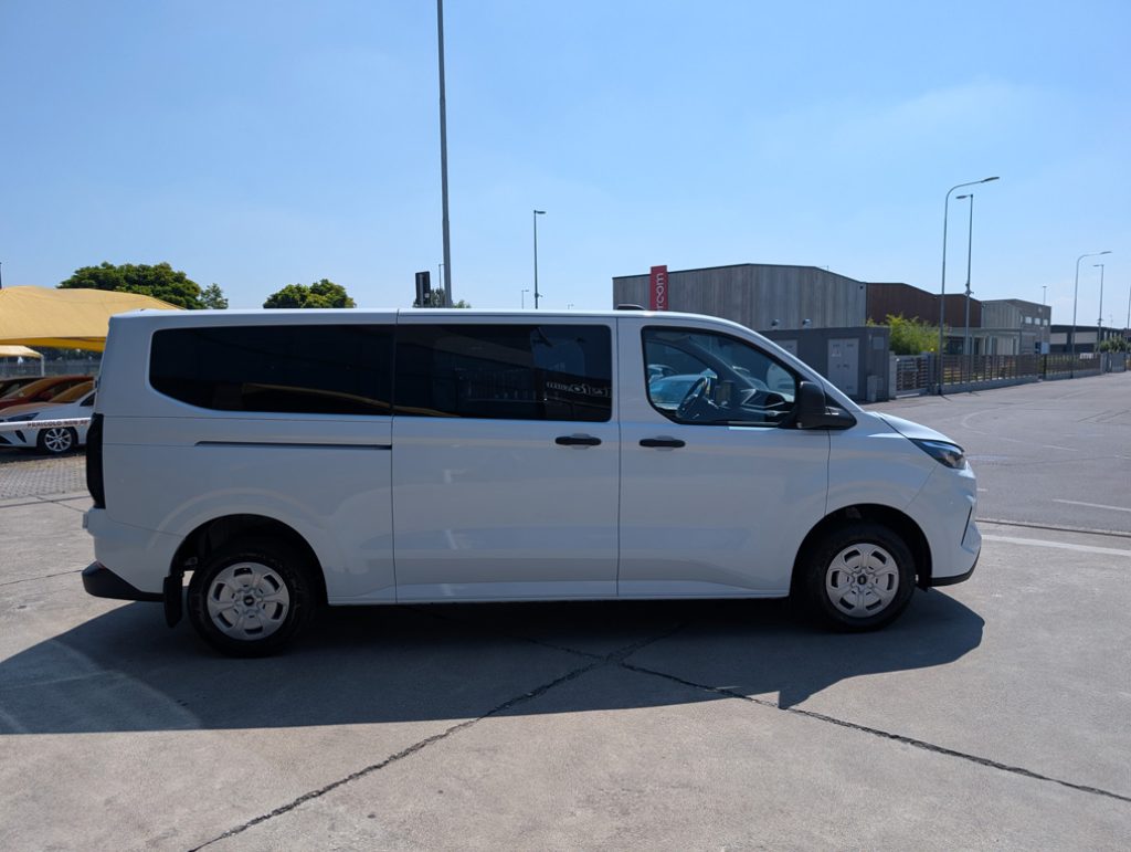 FORD Transit Custom 320 2.0 EcoBlue 136CV PL Trend 9 POSTI - 4