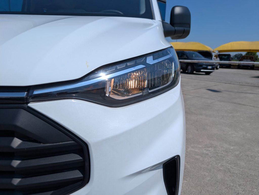 FORD Transit Custom 320 2.0 EcoBlue 136CV PL Trend 9 POSTI - 9