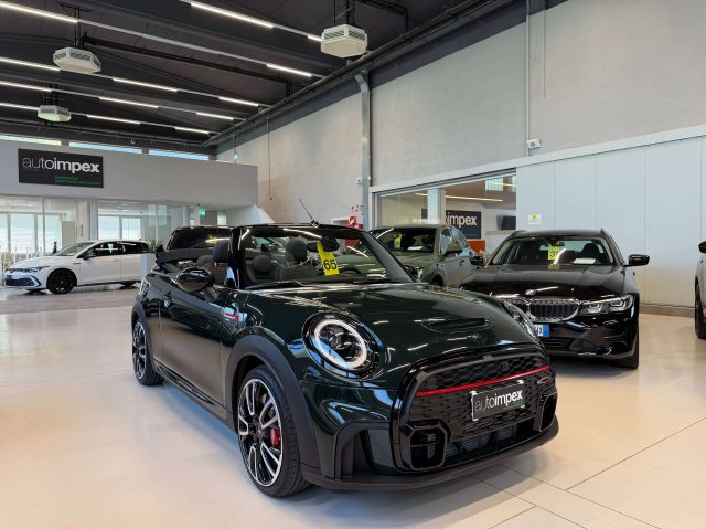 MINI John Cooper Works Cabrio Verde pastello