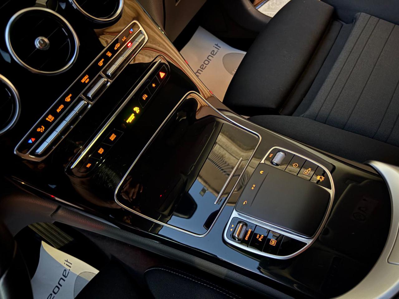 MERCEDES-BENZ GLC 300 de 4Matic Plug-in hybrid Sport. - 22