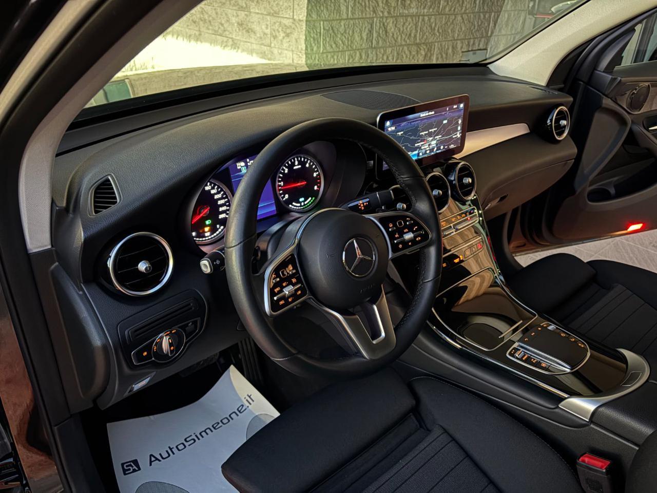 MERCEDES-BENZ GLC 300 de 4Matic Plug-in hybrid Sport. - 12