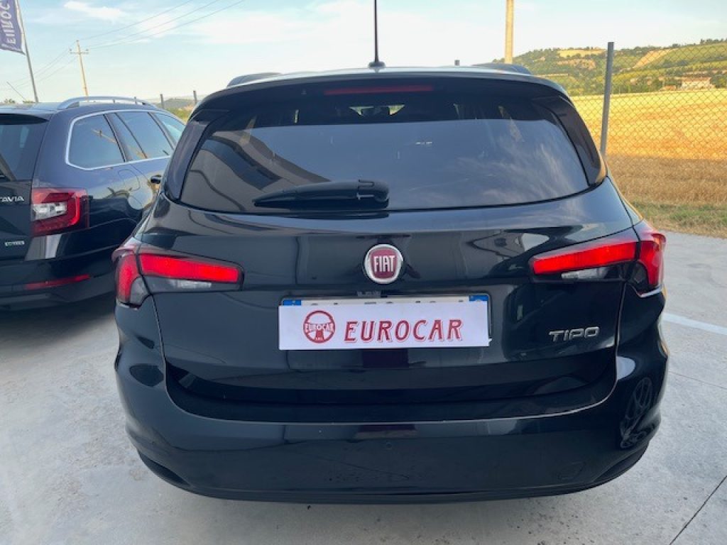 FIAT Tipo 1.6 Mjt S&S DCT SW Lounge - 6