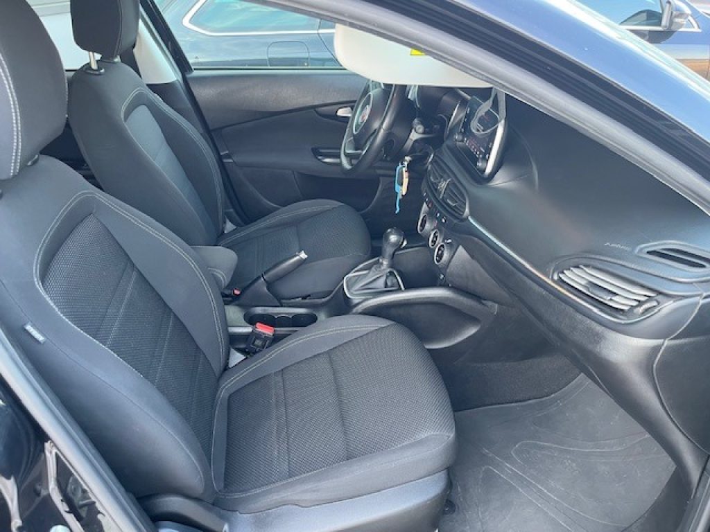 FIAT Tipo 1.6 Mjt S&S DCT SW Lounge - 23