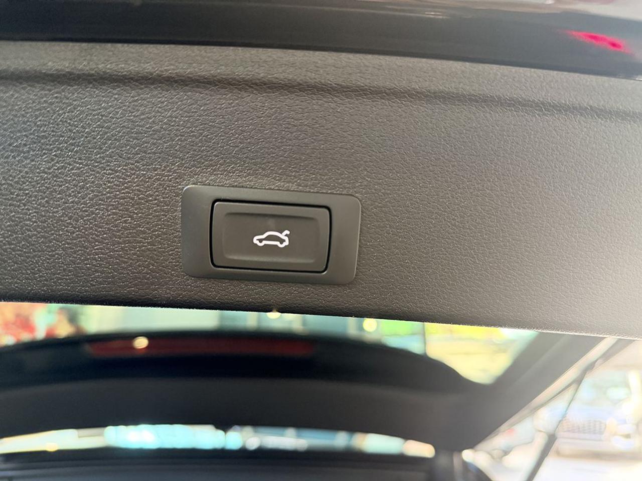 AUDI A4 allroad 40 TDI S-Tronic Identity Contrast - 13
