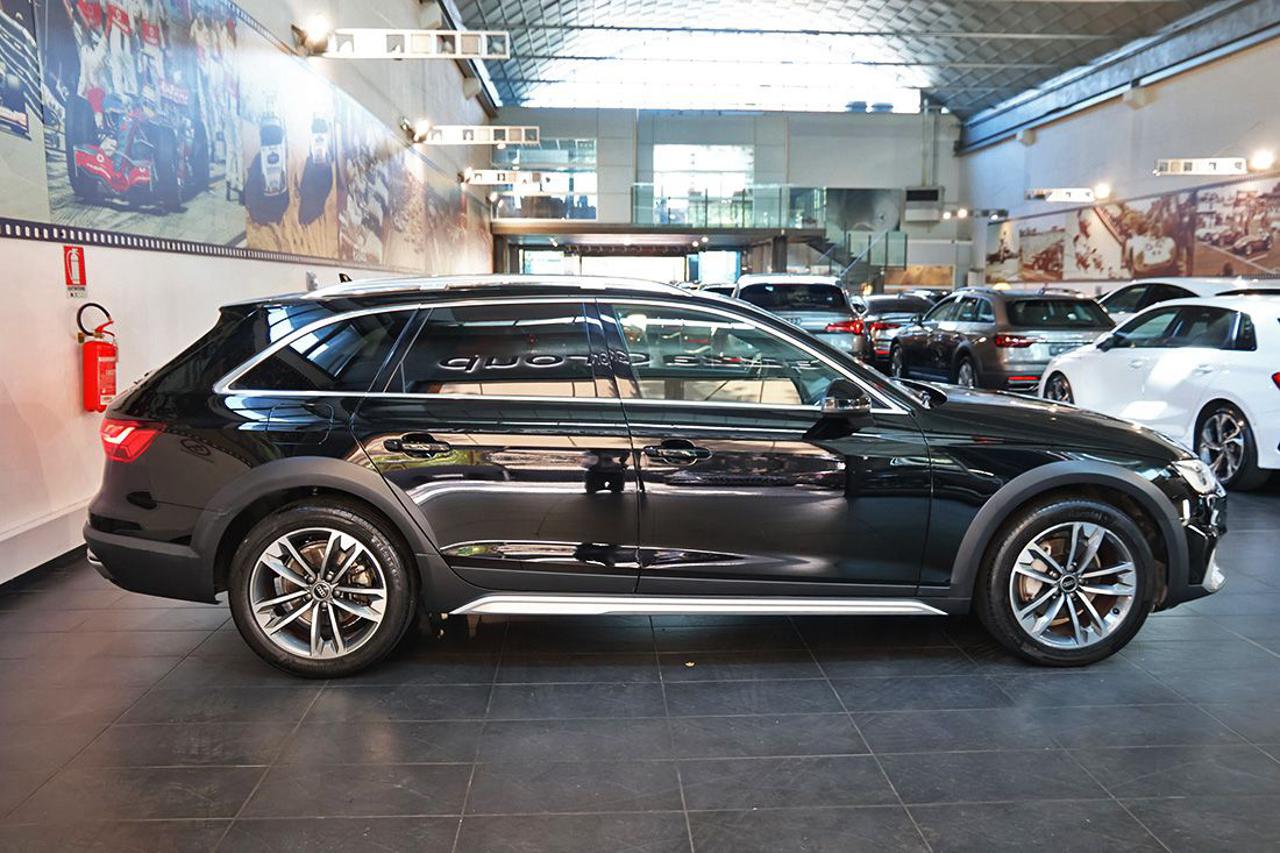 AUDI A4 allroad 40 TDI S-Tronic Identity Contrast - 2