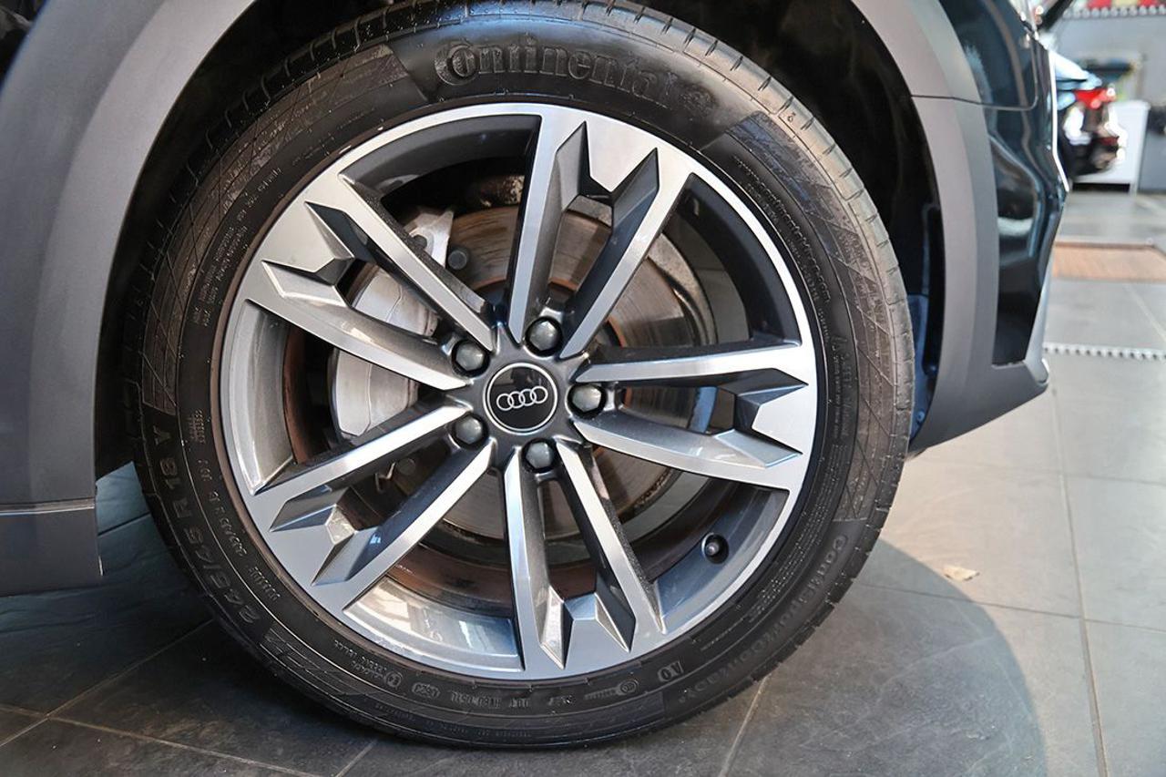 AUDI A4 allroad 40 TDI S-Tronic Identity Contrast - 6