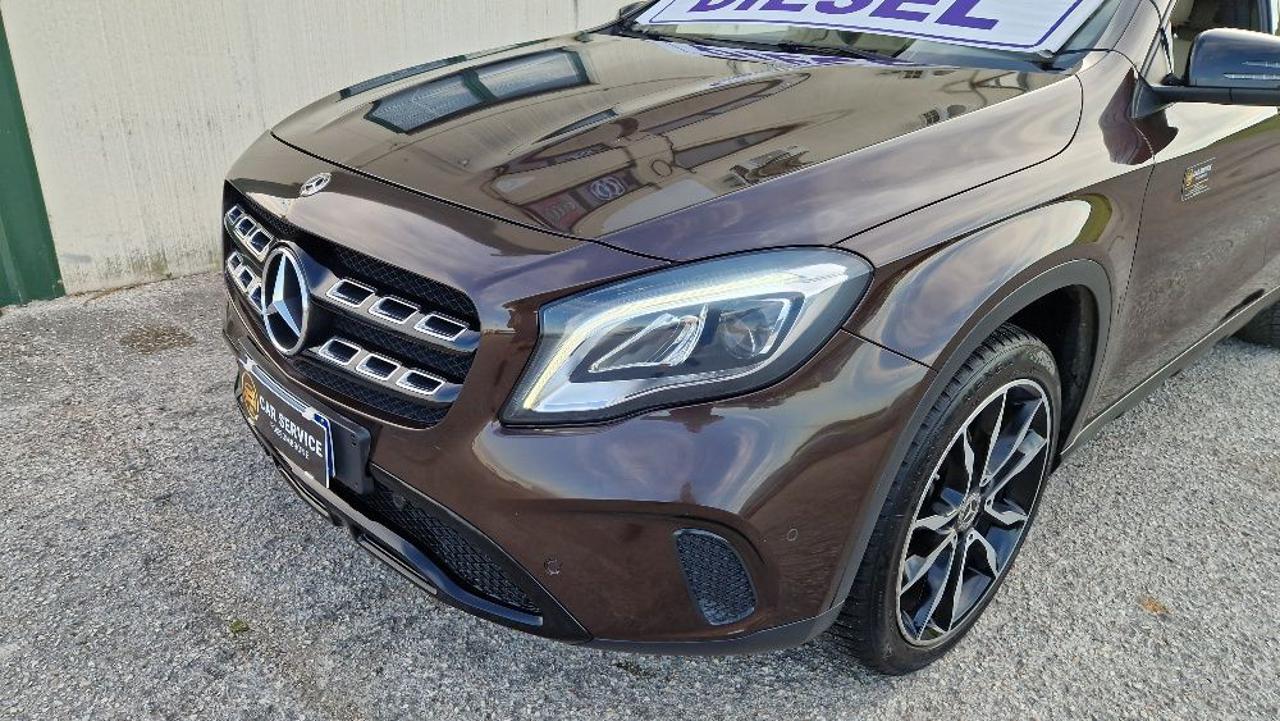MERCEDES-BENZ GLA 180 d Automatic Premium - 5