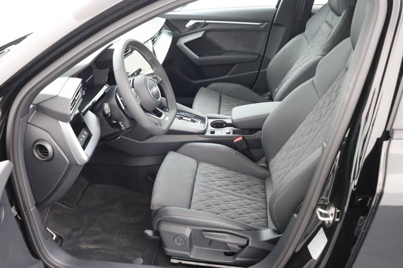 AUDI S3 SPB TFSI quattro S tronic - 11