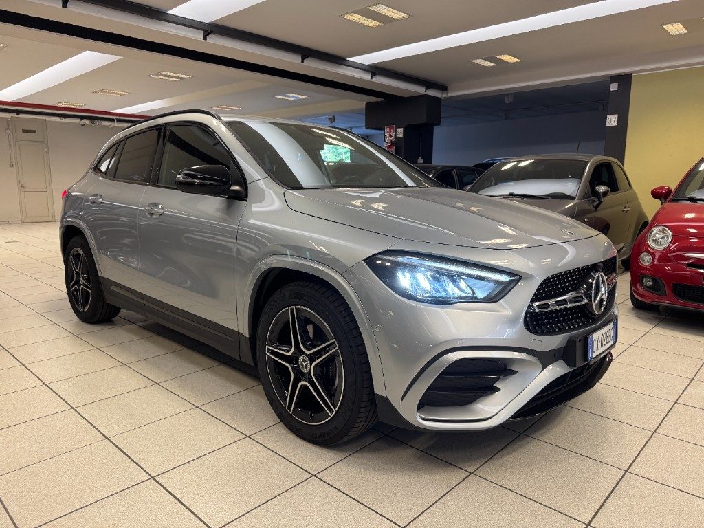 MERCEDES-BENZ GLA 200 d Automatic 4Matic AMG Line Premium+UNICO PROPRIET - 3