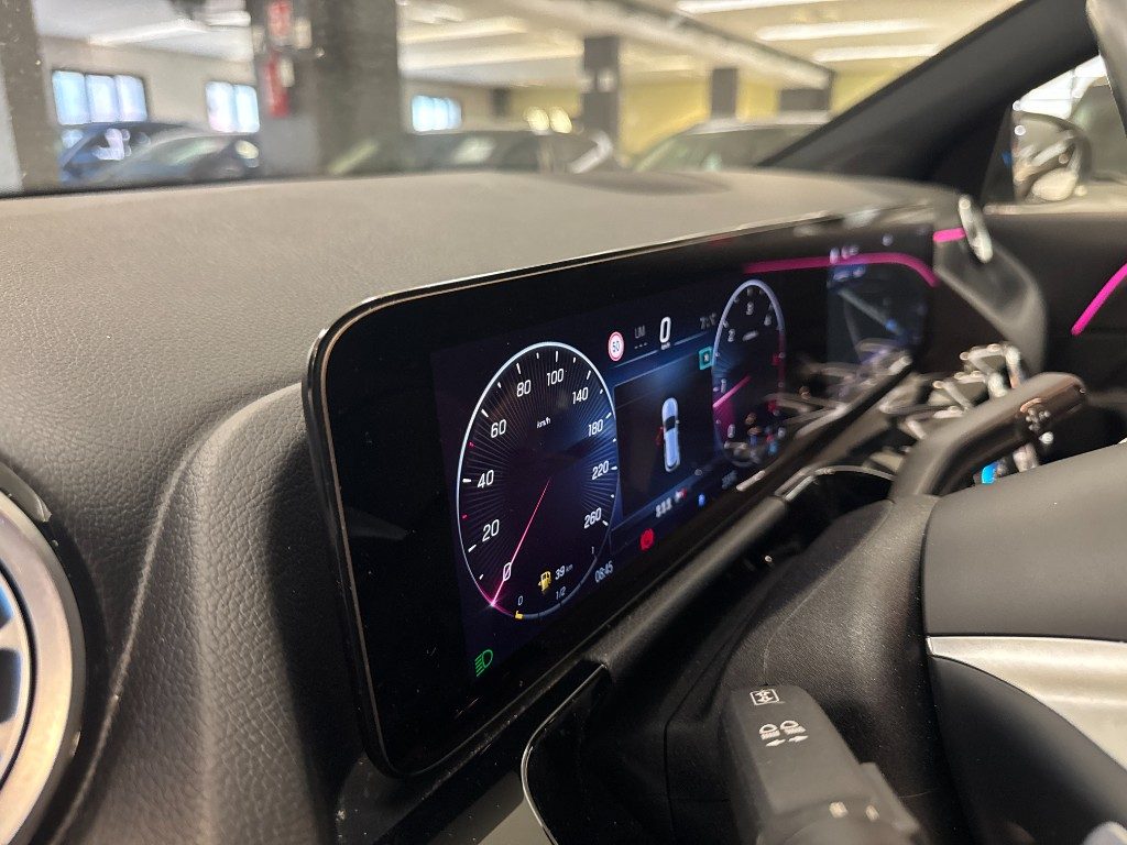 MERCEDES-BENZ GLA 200 d Automatic 4Matic AMG Line Premium+UNICO PROPRIET - 13