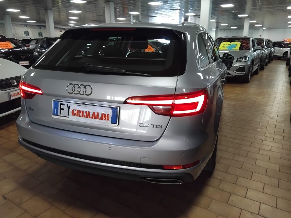 AUDI A4 Avant 30 TDI S tr. Busin. EVO 17C/GRIMALDI SP.DAY - 6